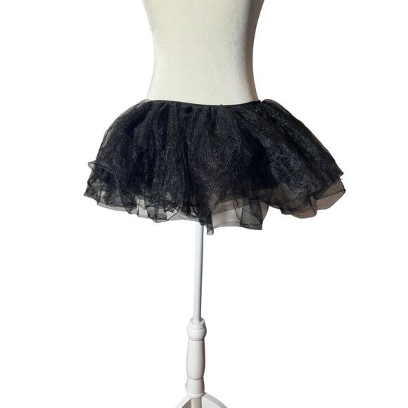 Adult Black Tutu - One Size Fits Most - Picture 4 of 7